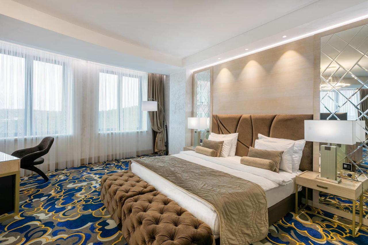 A Hoteli - Grand&Sky Hotel Tornik Zlatibor Exterior photo Deluxe room