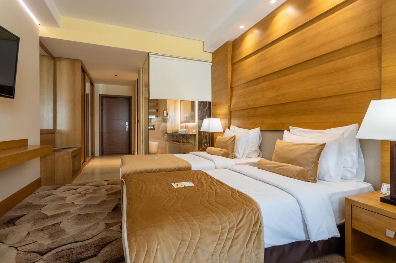 A Hoteli - Grand&Sky Hotel Tornik Zlatibor Exterior photo A bedroom at the hotel