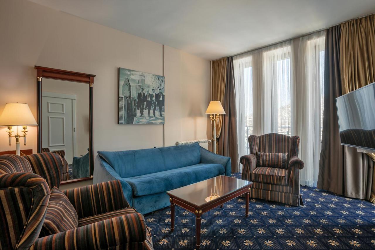 A Hoteli - Grand&Sky Hotel Tornik Zlatibor Exterior photo Suite